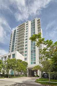 1861 NW South River Dr #2308 Miami, FL 33125