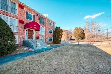 174 Tyngsboro Rd #2 Chelmsford, MA 01863