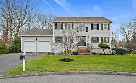 26 Greenhouse Way Randolph, MA 02368