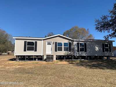10610 Erickson AVE Hastings, FL 32145