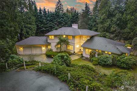 19431 NE 169th Place Woodinville, WA 98077