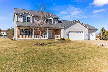 1505 Redbird Ridge Metamora, IL 61548