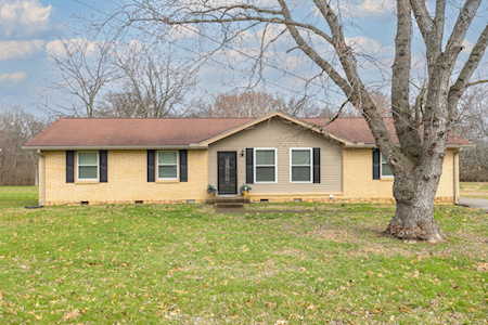 273 Southburn Dr Hendersonville, TN 37075