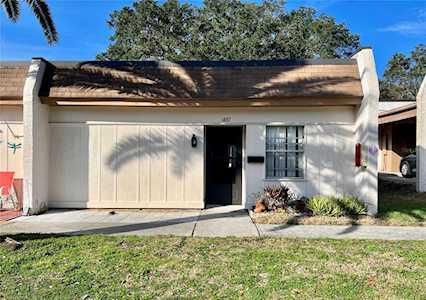 1497 Feather Dr #64-C Clearwater, FL 33759