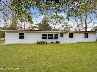 6105 Old Middleburg RD S Jacksonville, FL 32222