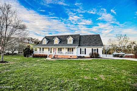8004 Campbells Point Rd Corryton, TN 37721