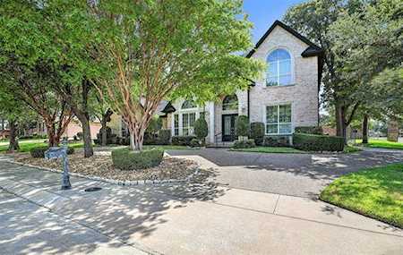 3801 Treemont Circle Colleyville, TX 76034