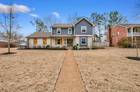 153 E Graycrest Ave Collierville, TN 38017