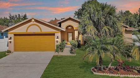 1341 SW Axtell Avenue Port Saint Lucie, FL 34953