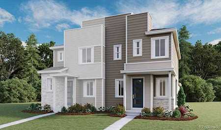 9761 Truckee St Commerce City, CO 80022