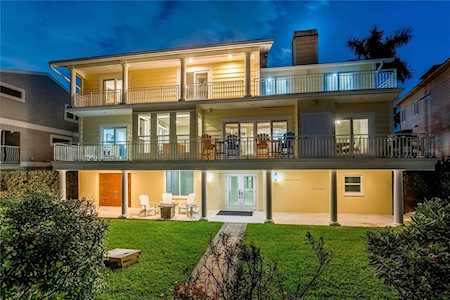 8706 W Gulf Blvd Treasure Island, FL 33706