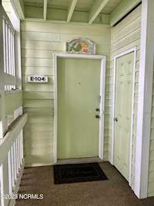 9201 Coast Guard Road Emerald Isle, NC 28594