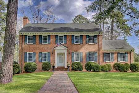 712 Jones St Suffolk, VA 23434