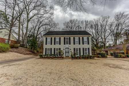 7253 Stamford Dr Germantown, TN 38138