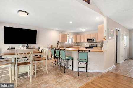 10433 Brighton Rd Ocean City, MD 21842