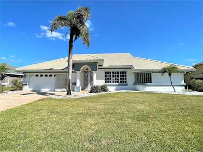 338 Paramaribo St Punta Gorda, FL 33983