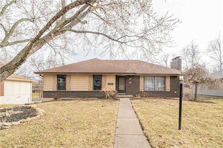 4922 Mockingbird Ln St Joseph, MO 64506