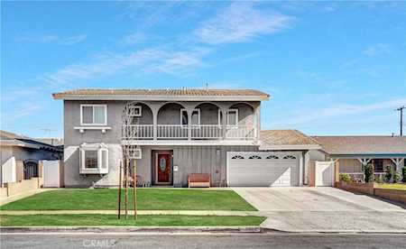 9686 Kathleen Dr Cypress, CA 90630