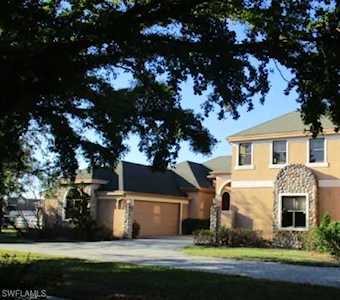 16391 Shenandoah Circle Fort Myers, FL 33908