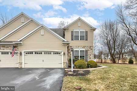 308 Chickory Circle Mechanicsburg, PA 17050