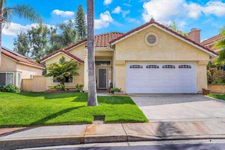 1561 Promontory Ridge Way Vista, CA 92081