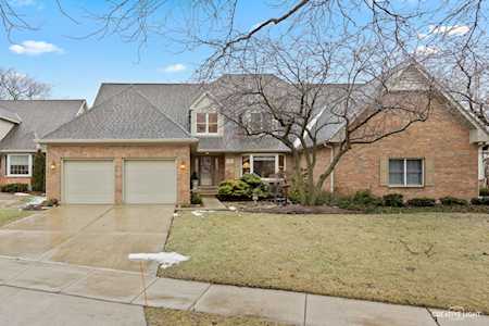 951 Wedgewood Dr Crystal Lake, IL 60014