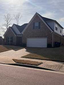 4813 Bourne Hollow Ln Bartlett, TN 38002
