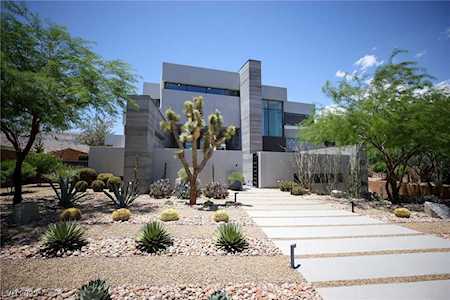 19 Morning Glow Ln Las Vegas, NV 89135