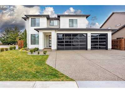 2819 NE 171st AVE Vancouver, WA 98682