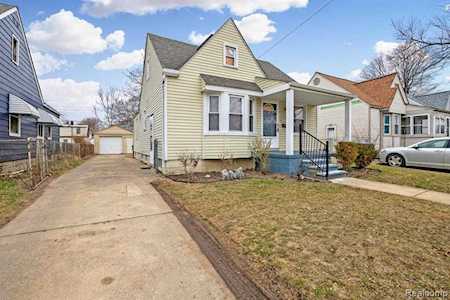 11399 Columbia Redford Twp, MI 48239