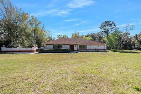 10704 Woodland Dr Hudson, FL 34669