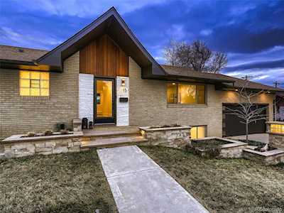 15 Sunset Cir Longmont, CO 80501