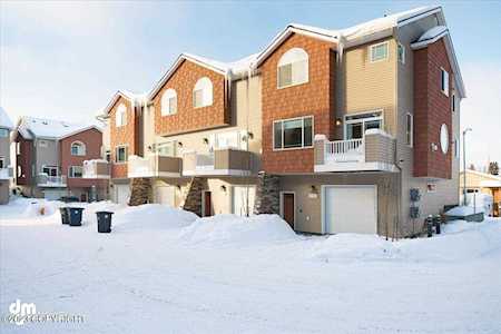 239 Cook Inlet Loop #2D Anchorage, AK 99501
