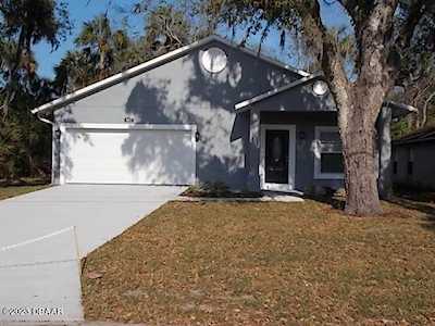 821 Valencia Avenue Daytona Beach, FL 32114