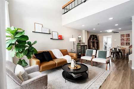 211 S Redwood Ave #39 Brea, CA 92821