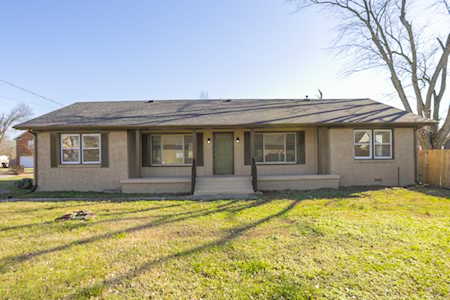 5115 Green Acres Ln Murfreesboro, TN 37129