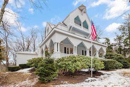 63 Clifton Park Melrose, MA 02176