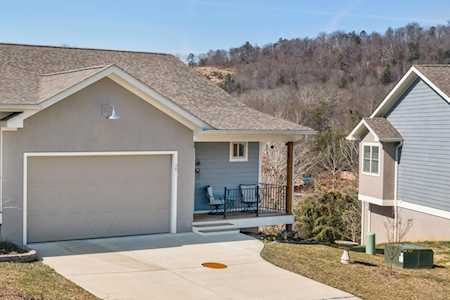 26 Thornes Ln Asheville, NC 28805