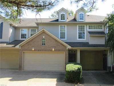 1032 Grand Oak Ln Virginia Beach, VA 23455