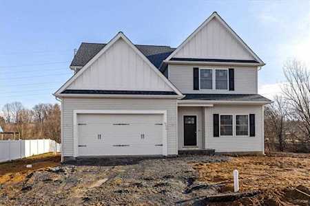 430 Freedom Ct Easton, PA 18040