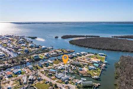 3939 George Sawyer Ln St. James City, FL 33956