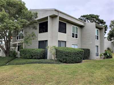 609 Windrush Bay Dr #609 Tarpon Springs, FL 34689