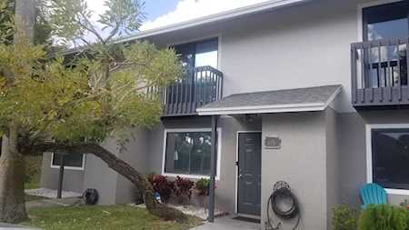 605 Riverside Drive Green Acres, FL 33463
