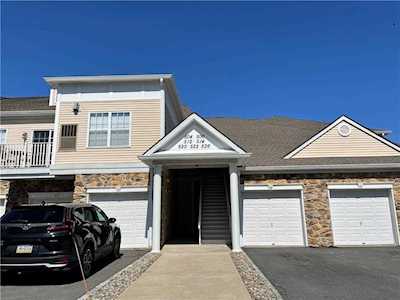 514 Waterford Terrace Easton, PA 18042