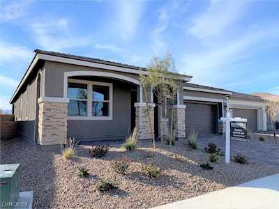 6141 Bugsy St North Las Vegas, NV 89081