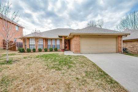 5029 Barberry Drive Fort Worth, TX 76133