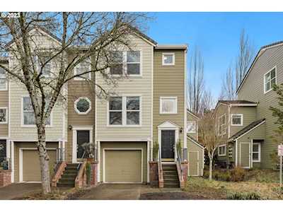 10137 NW Jack LN Portland, OR 97229