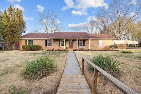 2805 Princess Cir Murfreesboro, TN 37129