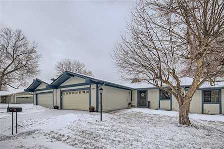 12074 E Maple Ave Aurora, CO 80012