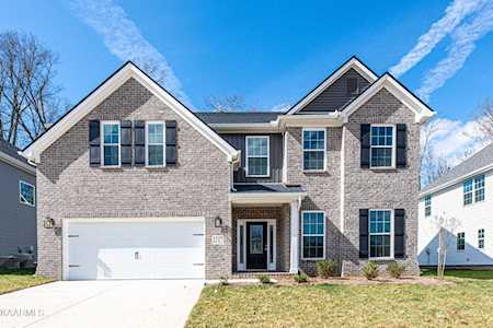 1129 Snowy Peak Ln Knoxville, TN 37922